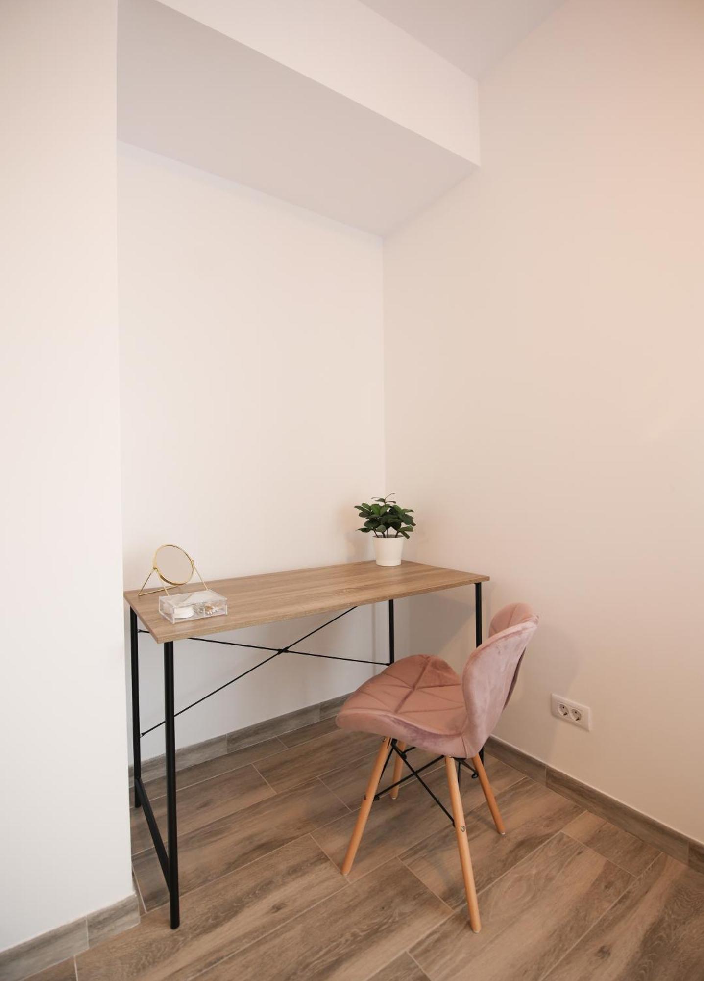 Vitan Central Oasis - Free Secured Private Parking - Self Check-In - Bukarest Eksteriør billede